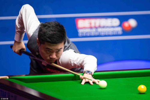 某个球员是 某个球员是